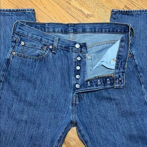 Levi's 501 Button Fly Made AUG 2021 Waist Tab Remains Blue Jeans W/32/L/30